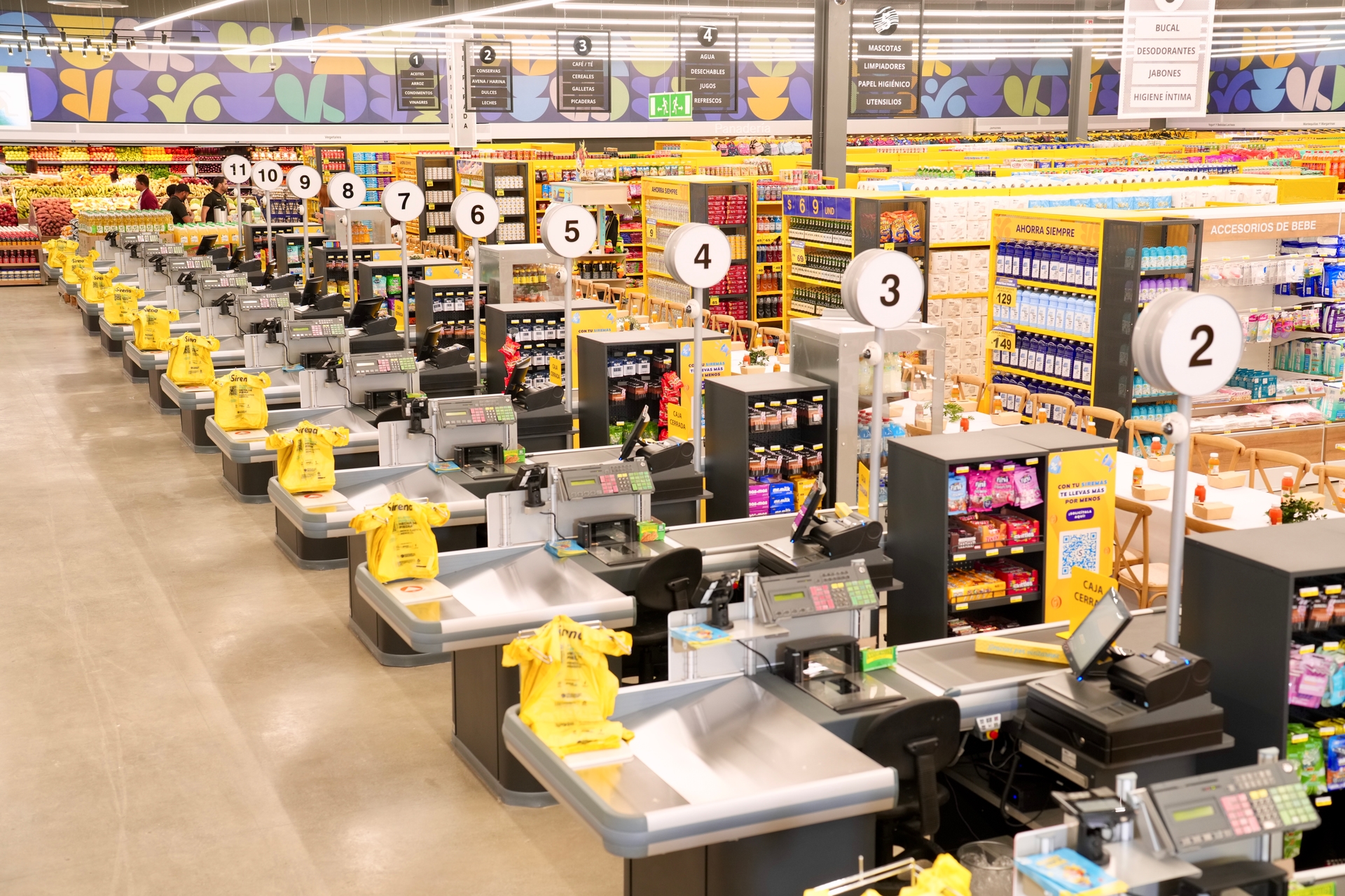 Grupo Ramos inaugura nueva Multiplaza Verón